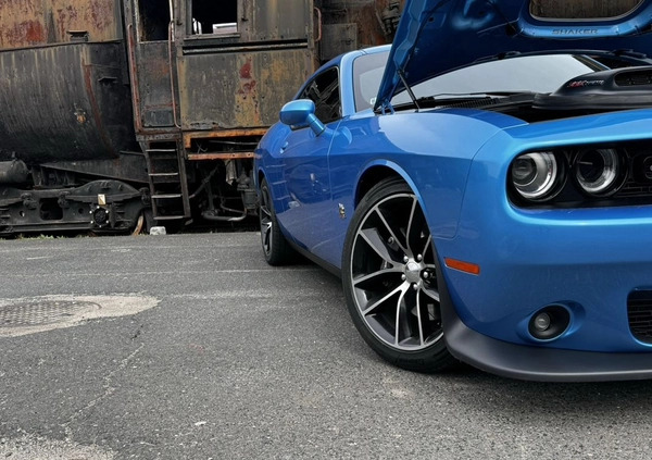 Dodge Challenger cena 149900 przebieg: 85000, rok produkcji 2016 z Stary Sącz małe 781